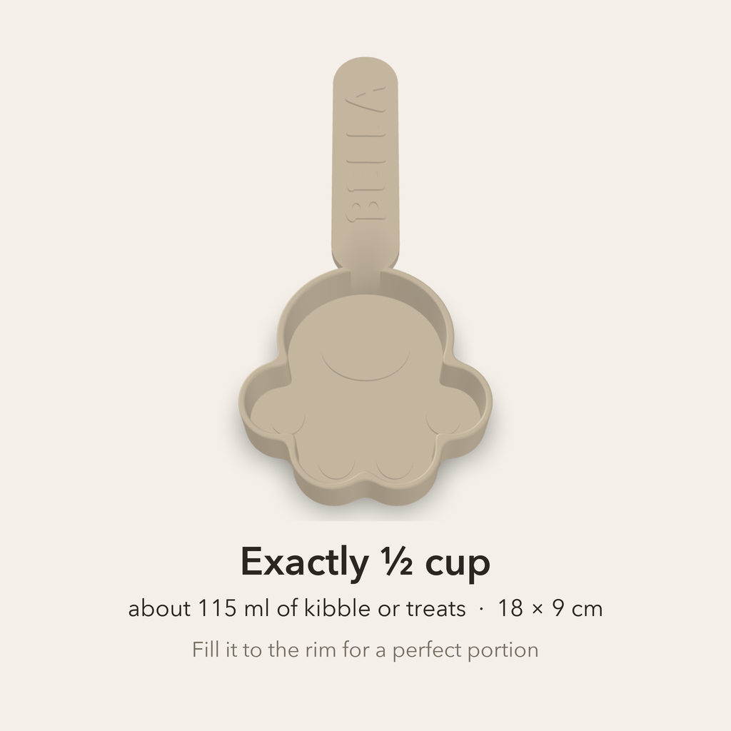 Paw food scoop holds half a cup